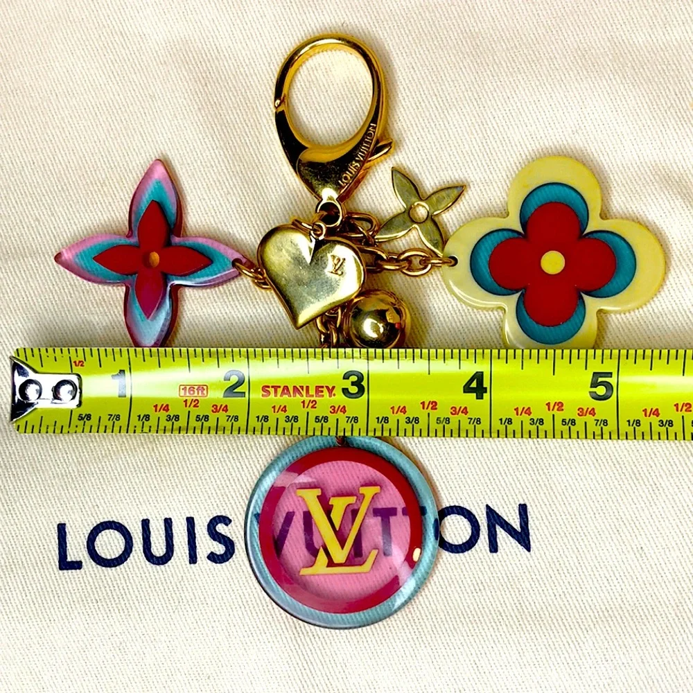 M LOUIS VUITTON Bijoux Red Yellow Blue and Gold Plated Ball Flower Heart Charms - Picture 12 of 17